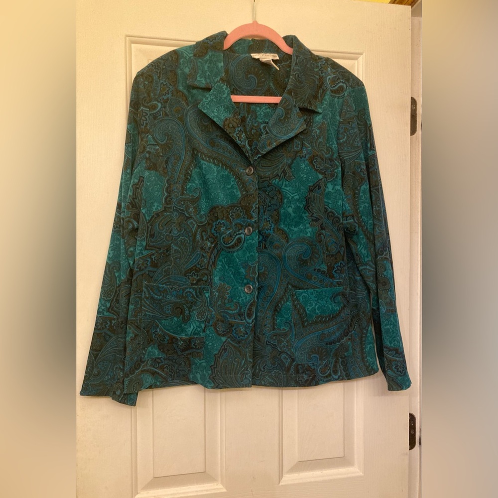 Susan Graver brand, size large, Paisley Women's Jacket, has front pockets